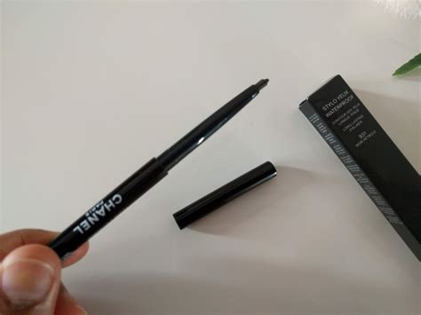 chanel stylo waterproof noir petrole 931|Chanel eyeliner reviews.